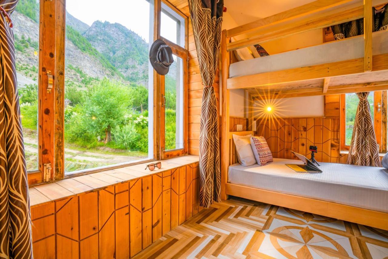 Zostel Homes Rashil Tandi Exteriör bild
